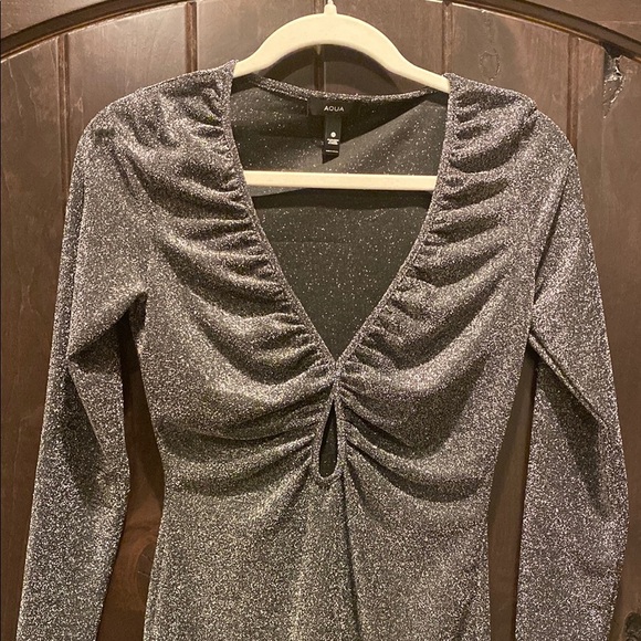 Elegant Silver Dress - Picture 2 of 3